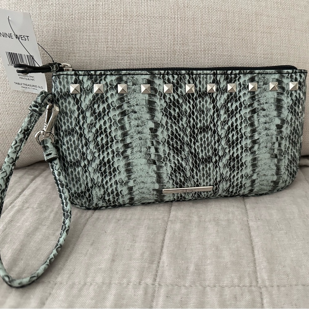 Wristlet, Black / Blue Snake Print